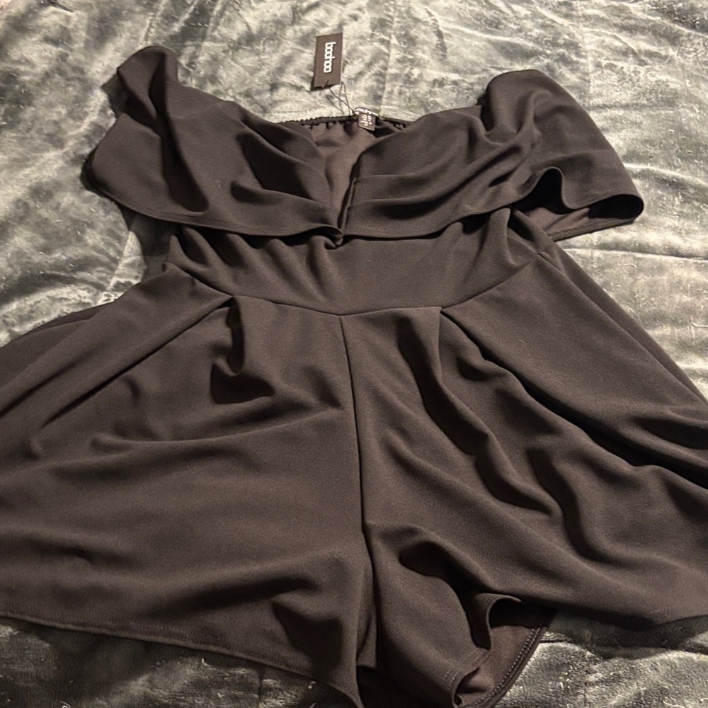 Boohoo Elegant Black Off-Shoulder Romper